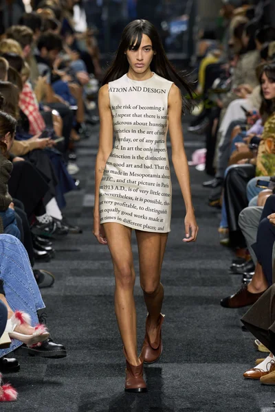 Look 40